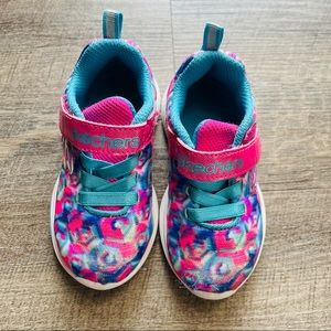 Skechers Toddler Girls Rainbow Sneaker, Size 7
